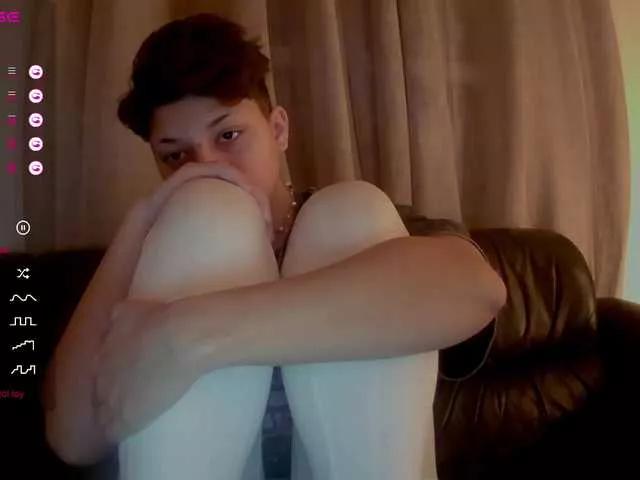 Offline QuietToriel on BongaCams