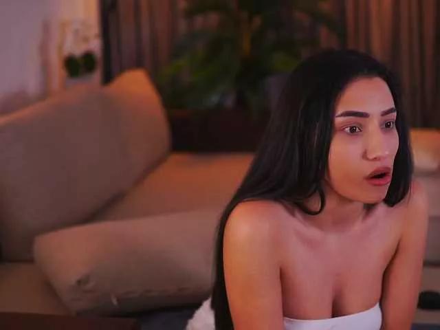 Offline RamiraRowa on BongaCams