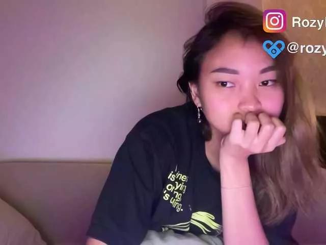 Offline RozyBlack on BongaCams