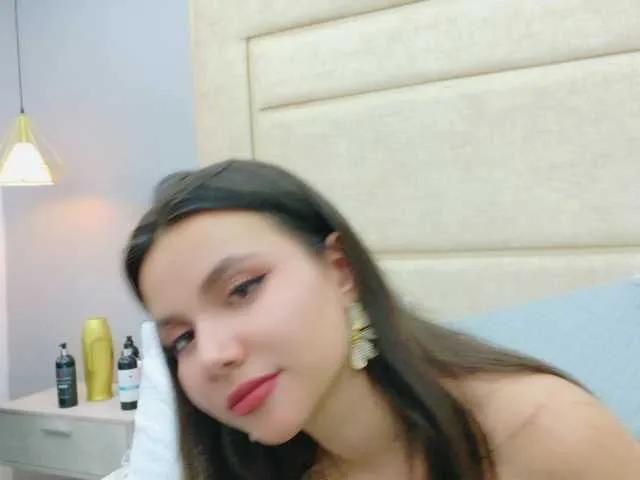 Offline RubyScarlett on BongaCams