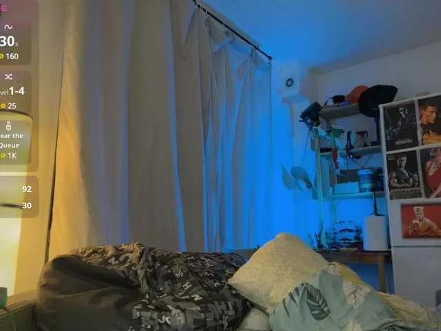 Offline rusbigpaul on BongaCams