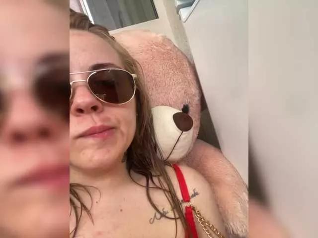 Offline Sailor-Moons on BongaCams