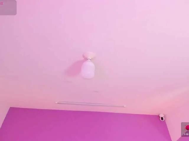 Offline SamantaKane on BongaCams