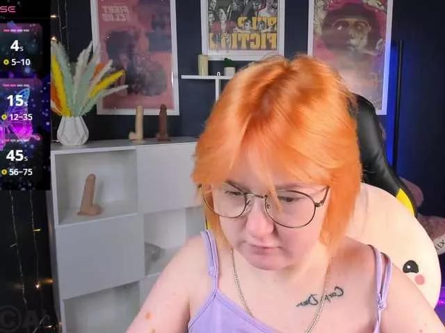 Freechat Sara-Moor on BongaCams