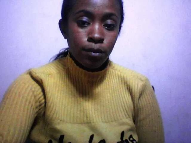 Offline silviaLaBombe on BongaCams