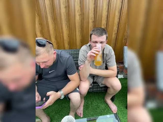 Offline SladenkieVmeste on BongaCams