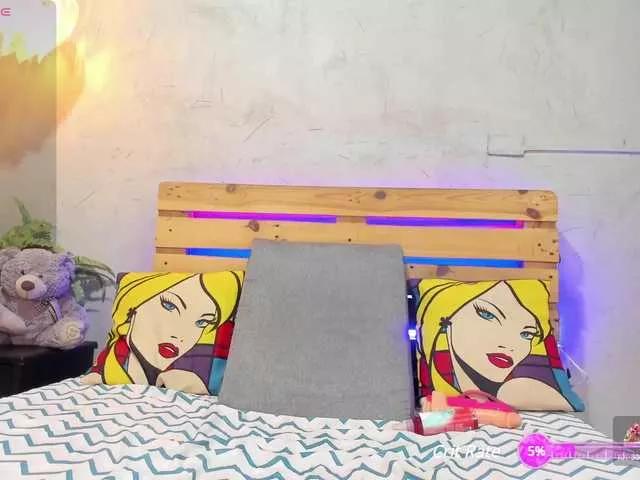 Offline sofia-ebony on BongaCams