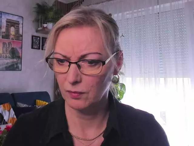 Offline SoftVANESSA on BongaCams