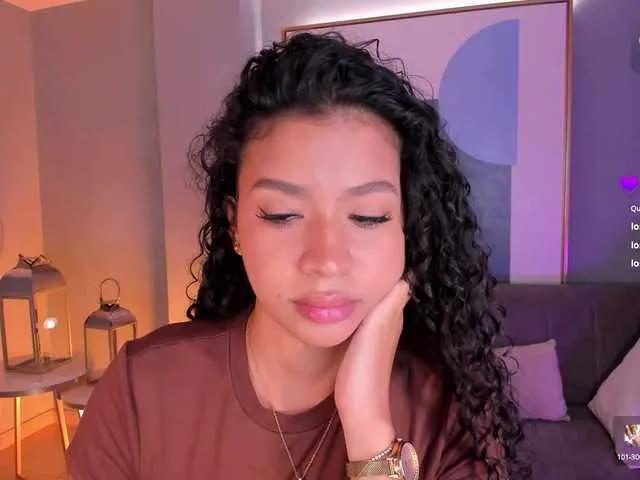 Offline SophieHouston on BongaCams