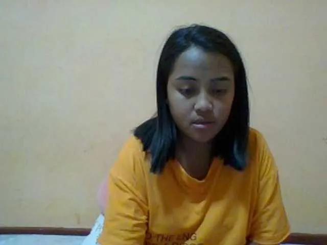 Offline SunsetMonica on BongaCams