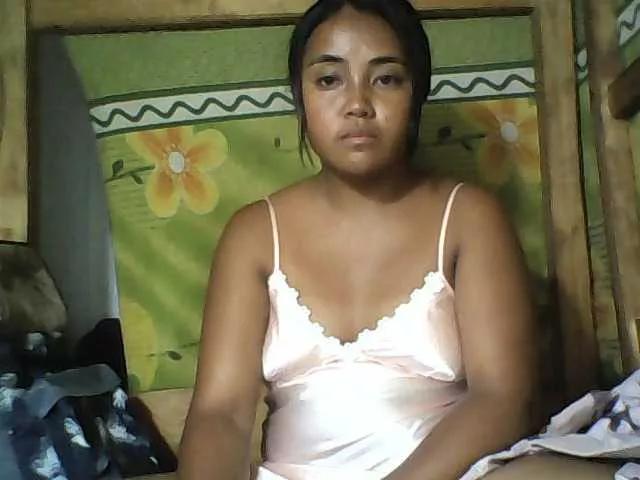 Offline SunsetMonica on BongaCams