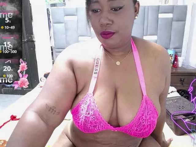 Offline thickebonymilf on BongaCams