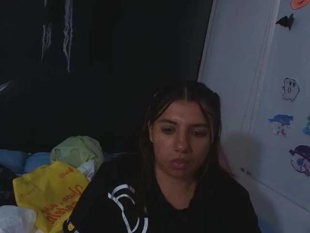 Offline tinkerbell- on BongaCams