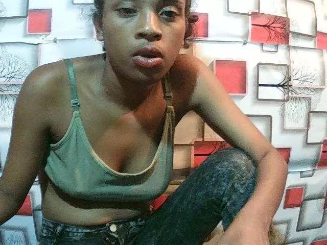 Freechat TriciaBella on BongaCams