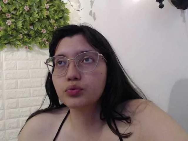 Offline trixxxye on BongaCams