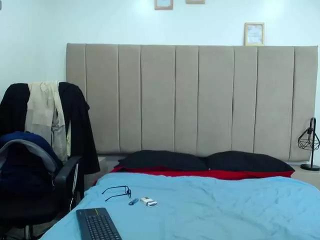 Offline VickyBoobss on BongaCams