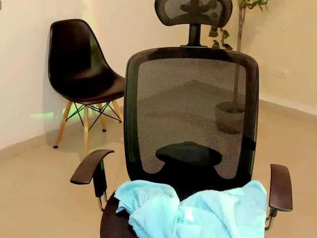 Offline WhisperWish on BongaCams