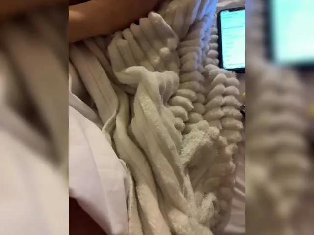 Offline Wow-Eva on BongaCams