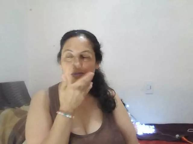 Offline Ximenajimenez on BongaCams