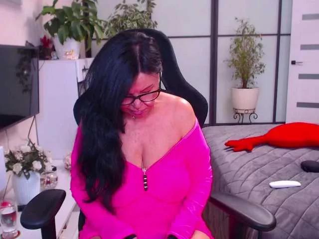 Offline xMatureDesire on BongaCams