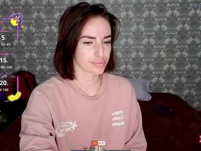 Offline xxadrihanna on BongaCams