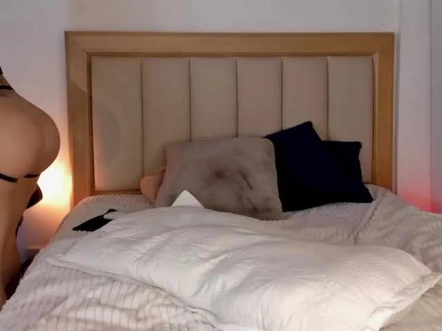 Offline yandracelis on BongaCams