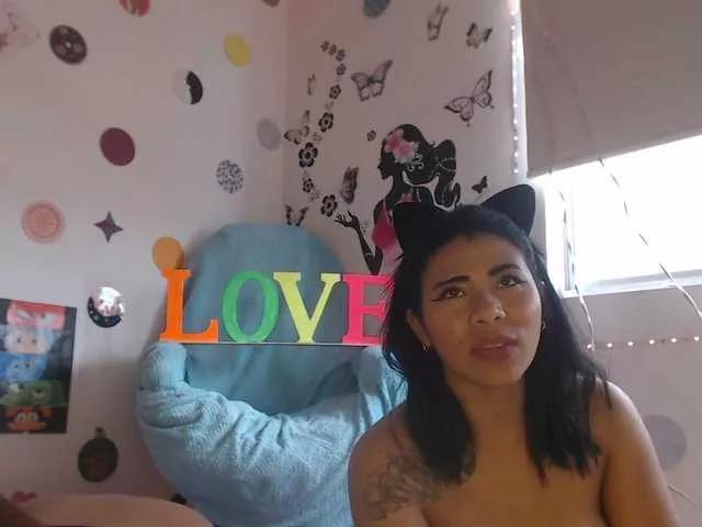 Offline Yaumiiko on BongaCams