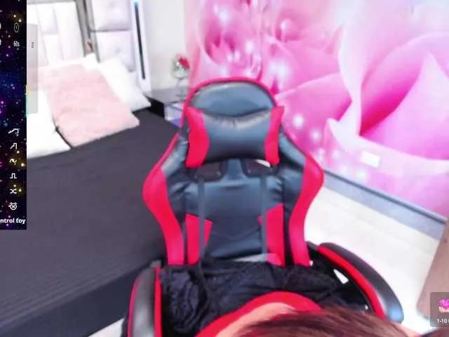 Freechat Yelena-mutiz on BongaCams