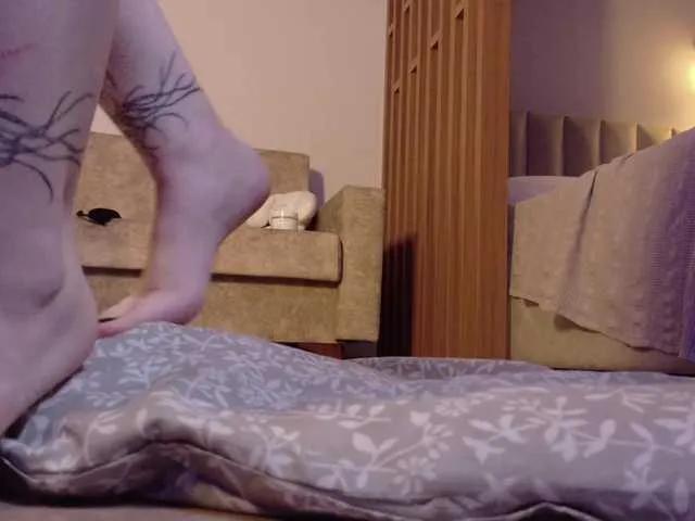 Offline Yuriko-May on BongaCams