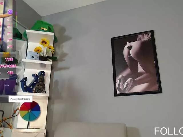 Offline zoeyfox on BongaCams