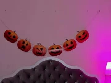 alettablacck — topless #new #teen #shy #daddy #natural [226 tokens remaining]