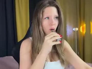 ameliia_castro — GOAL: fingering asshole [554 tokens remaining] hey! lets fun #lovense #bigass #teen #naturalboobs #cute