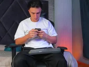 aslanfox_ on Chaturbate