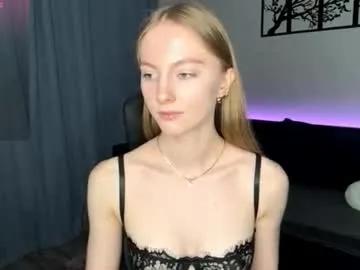 Chaturbate autumnroginson is Freechat autumnroginson — GOAL ''boobs  in oil