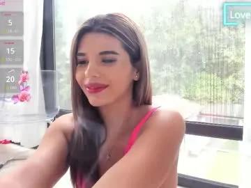 Freechat bella_posh on Chaturbate