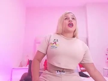 c_fox_ on Chaturbate