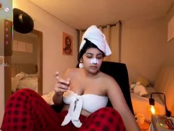 cloe_small08 on Chaturbate