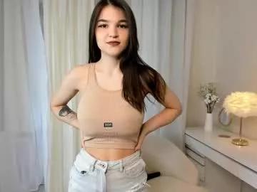 Freechat cloverfarewell on Chaturbate