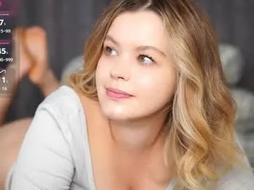 Freechat dianaholiday on Chaturbate