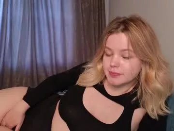 Freechat dianaholiday on Chaturbate