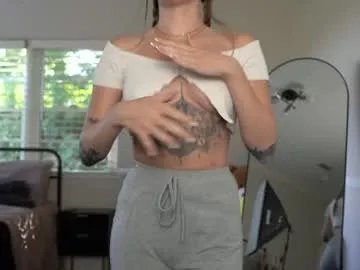 Freechat emma_ruby on Chaturbate