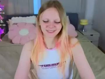 Freechat evangel1ne on Chaturbate