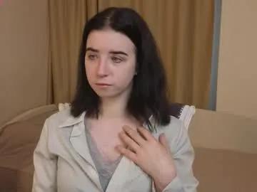 georginatrue — HELLO, IM Kelly, #18 #new I`M #shy #smalltits & #teen goal : Pull top up to see bottom of tits [111 tokens remaining]