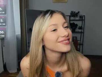 glossybabe_ — oil my bobas !? lovense work ... call me Cherry :) #18 #bigboobs #new #blonde #teen [270 tokens remaining]