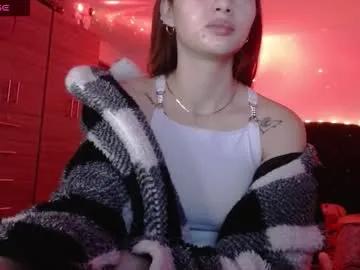 holy_juli2 — shoow bobbs [200 tokens left] lets have some fun together :) #feet #daddy #natural  #latina #lovense