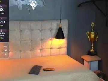 horny_nick18 — GOAL: Masturbar + cum + comer cum [1416 tokens remaining] Welcome to my room! #uncut #lovense #bigcock #cum #muscle