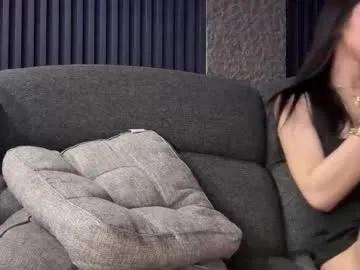 hugecockeightine — !WANNA SEE ME LOWER MANHHATAN GIRL IS BACK! #asian #mistress #sph  #selfsuck #pantyhose [6620 tokens remaining]