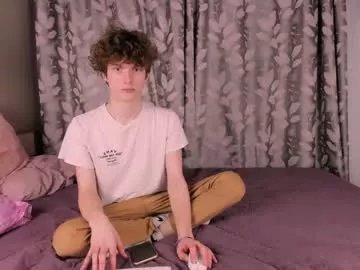 Freechat ian_flor on Chaturbate