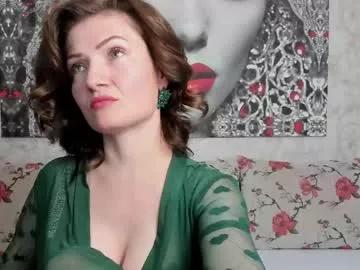 Freechat illegalbeauty87 on Chaturbate