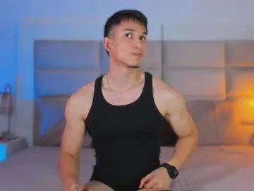 jhosua_hunt — GOAL: Cum Show [2222 tokens remaining] Hey guys, let's enjoy together tonight, I'm really horny! #cum #young #bigcock #lovense #muscle